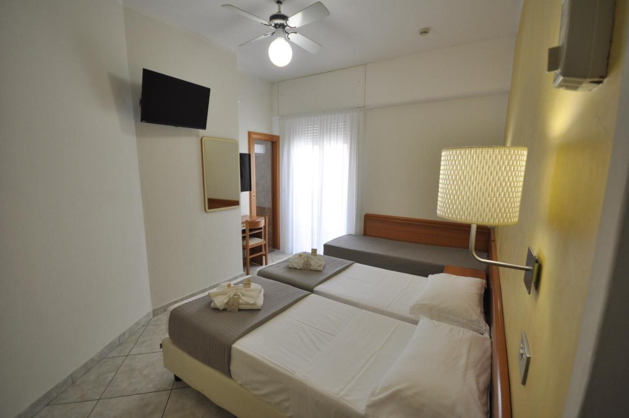 Hotel Adriatic&Beauty Римини Экстерьер фото