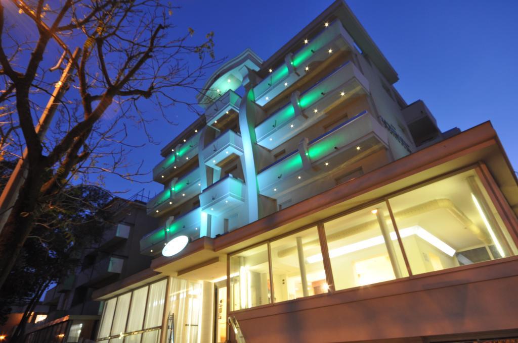 Hotel Adriatic&Beauty Римини Экстерьер фото